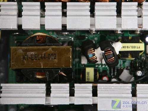 大電源比小電源費(fèi)電？簡單測試揭曉答案 