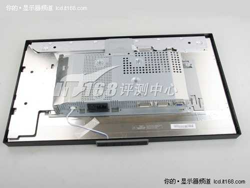 不要私自拆卸顯示器